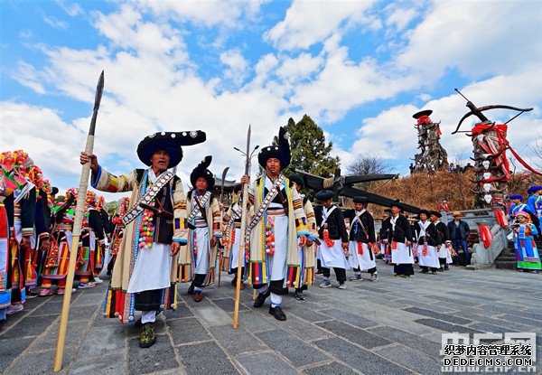 云南德宏州在長(zhǎng)沙舉行文旅產(chǎn)業(yè)招商推介會(huì)