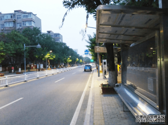 凱創(chuàng)候車亭